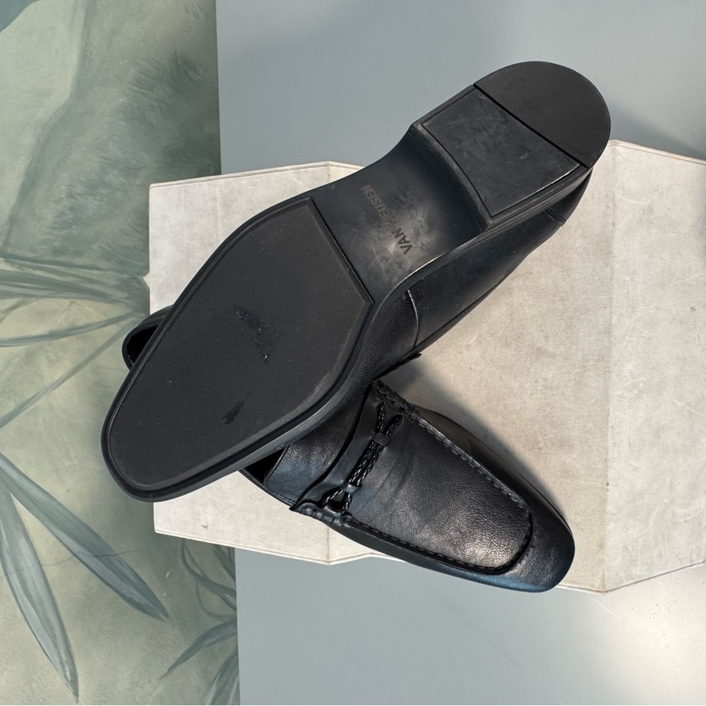 Van Heusen Men's Black Loafers, size 8.5, NWOT - Picture 10 of 11